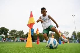 C罗和利雅得胜利将达成两年续约，会引发哪些连锁反应？